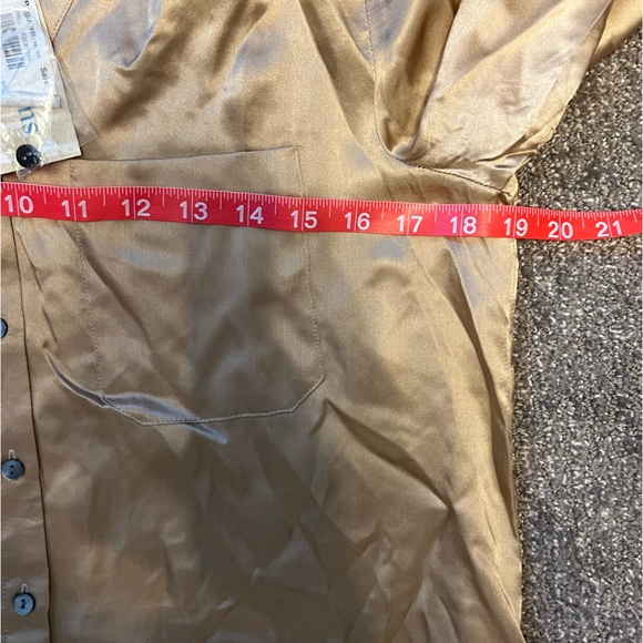 Sundance Women’s Silk Button Down Long Skeeve Top Size Small - Picture 7 of 7